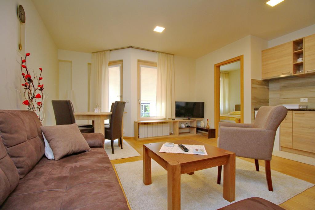 Lux Apartment Lazarevic Zlatibor Exterior foto